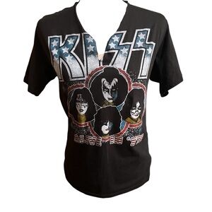 KISS Alive In 77  graphic short sleeve T Shirt
